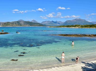Sykkeltur langs Ishavskysten | Arctic Coast Cycling | Discover Norway