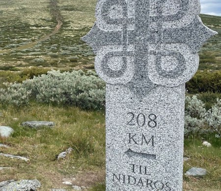 Fottur over Dovrefjell | Hike along the Pilegrim`s Path | Discover Norway