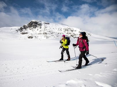 Skitur eller trugetur i Rondane | Skiing or Snowshoeing in Rondane | Discover Norway, Miniferie på skitur eller trugetur i Rondane