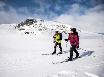 Skitur eller trugetur i Rondane | Skiing or Snowshoeing in Rondane | Discover Norway