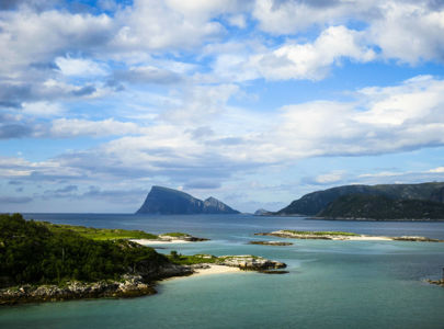 Sykkeltur langs Ishavskysten | Arctic Coast Cycling | Discover Norway