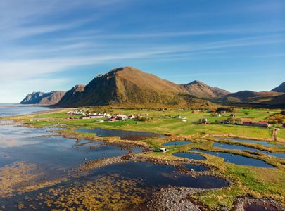 Sykkeltur langs Ishavskysten | Arctic Coast Cycling | Discover Norway