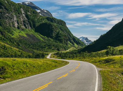 Driving Riksvei 63 Møre Og Romsdal | Discover Norway