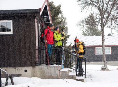 Skitur eller trugetur i Rondane | Skiing or Snowshoeing in Rondane | Discover Norway, Miniferie på skitur eller trugetur i Rondane